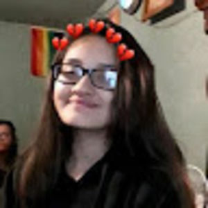 Meet your Posher, Beatriz